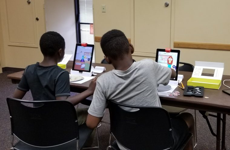 2018 Brightwood-Summer-Reading-Program-TechLab-9-CROPPED
